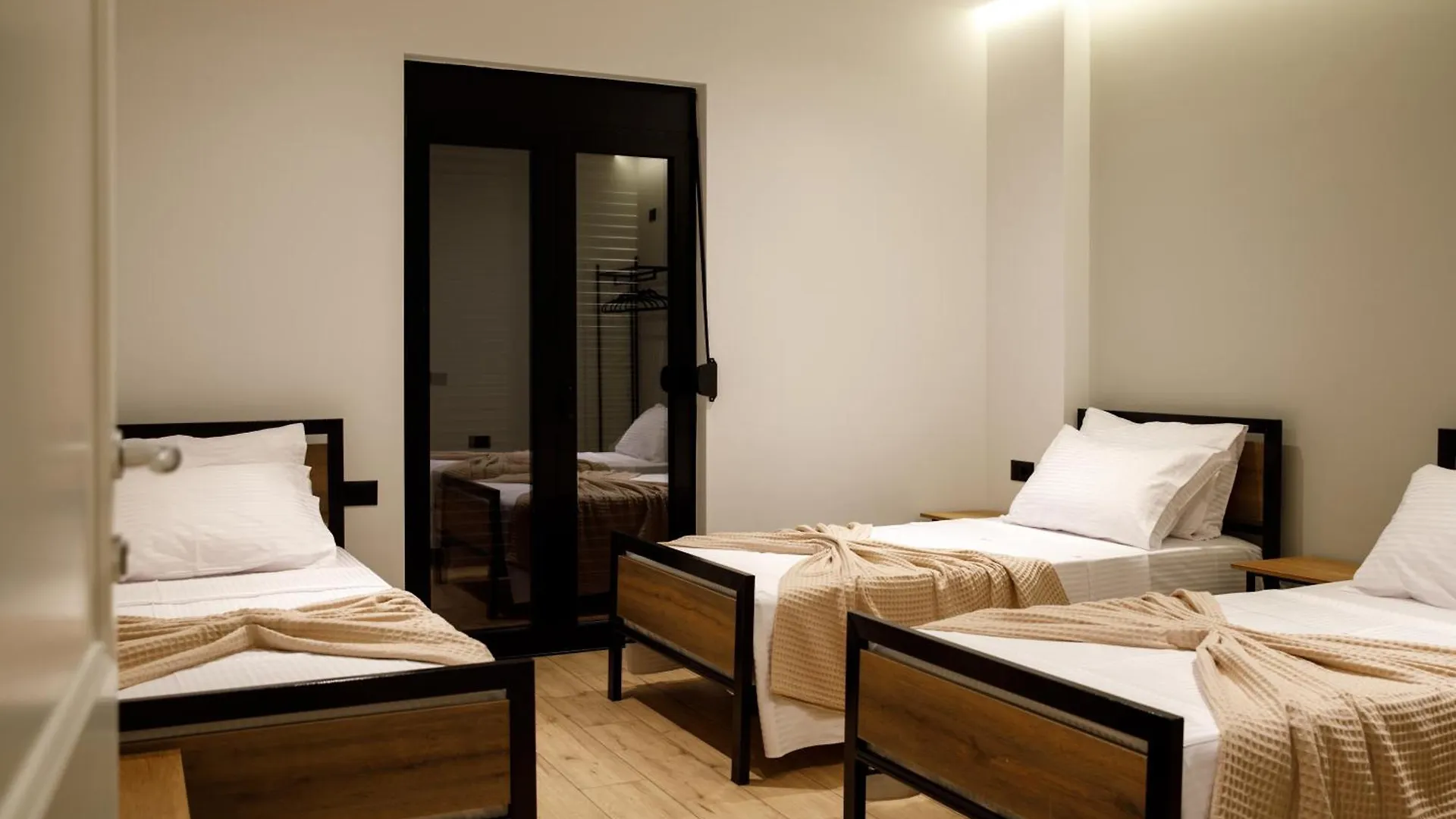 Hotel Bujtina Koel Libohove 0*,  Albánie
