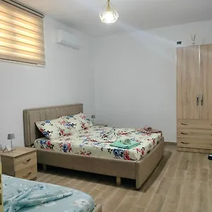 Stomici Bed & Breakfast